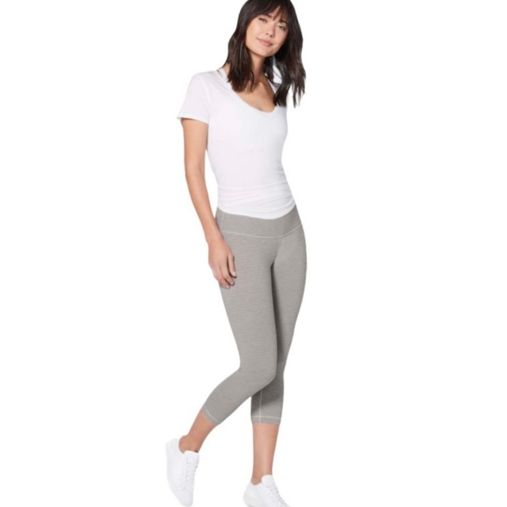 Lululemon Wunder Under Crop III
